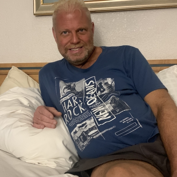 Meet your Posher, Peter - Picture 4 of 4